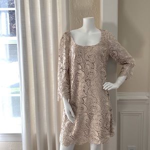 NWOT- White House Black Market Dress